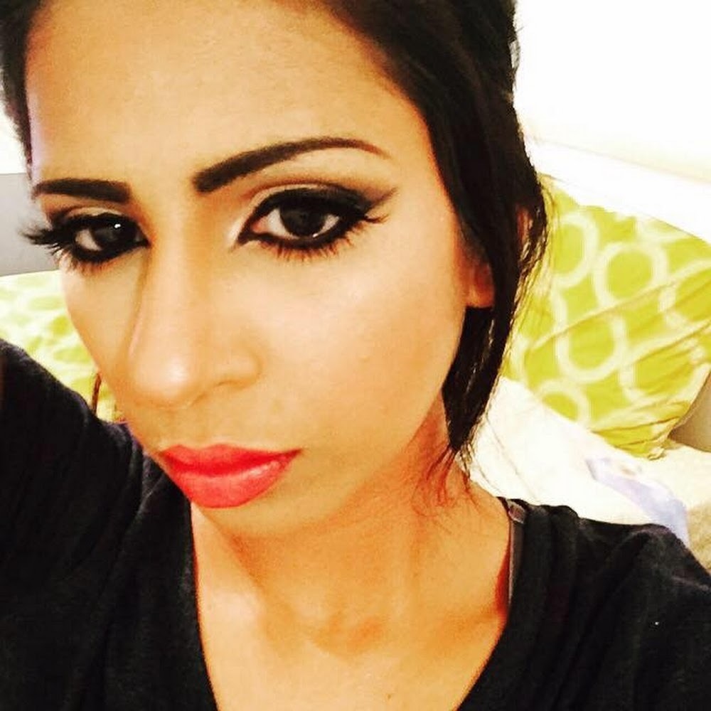 Meet your Posher, Noor